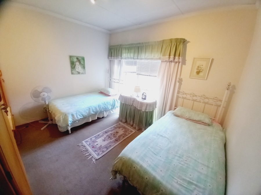 3 Bedroom Property for Sale in Vaalpark Free State
